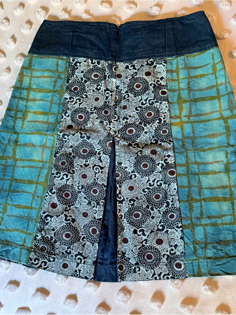 Size 4 /38 Custo Barcelona Blue, Teal and Olive Patchwork A-Line Skirt with Belt - Picture 2 of 7
